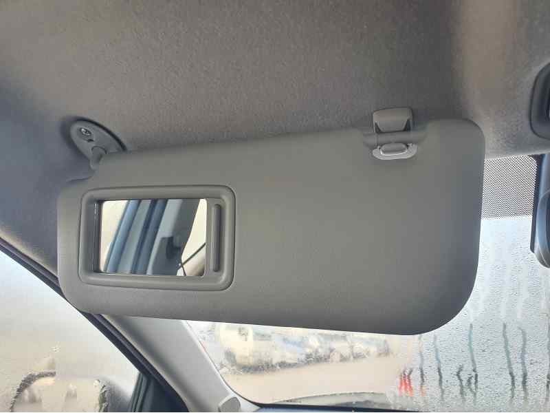 Recambio de parasol izquierdo para toyota yaris iv 1.5 hybrid 116 cv referencia OEM IAM   