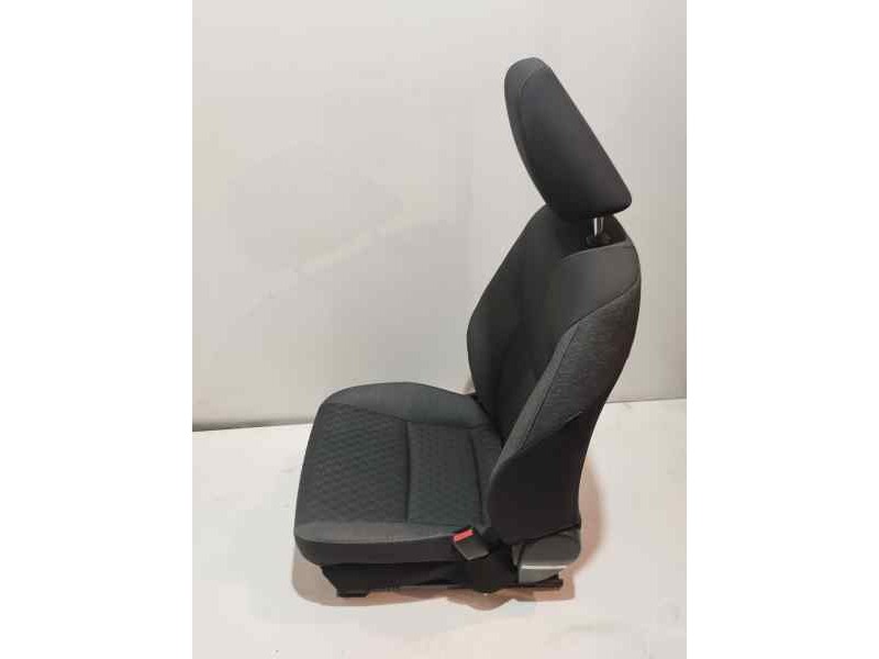 Recambio de asiento delantero derecho para toyota yaris iv 1.5 hybrid 116 cv referencia OEM IAM   