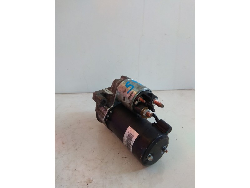 Recambio de motor arranque para peugeot 206 berlina 1.4 hdi referencia OEM IAM F4321561  