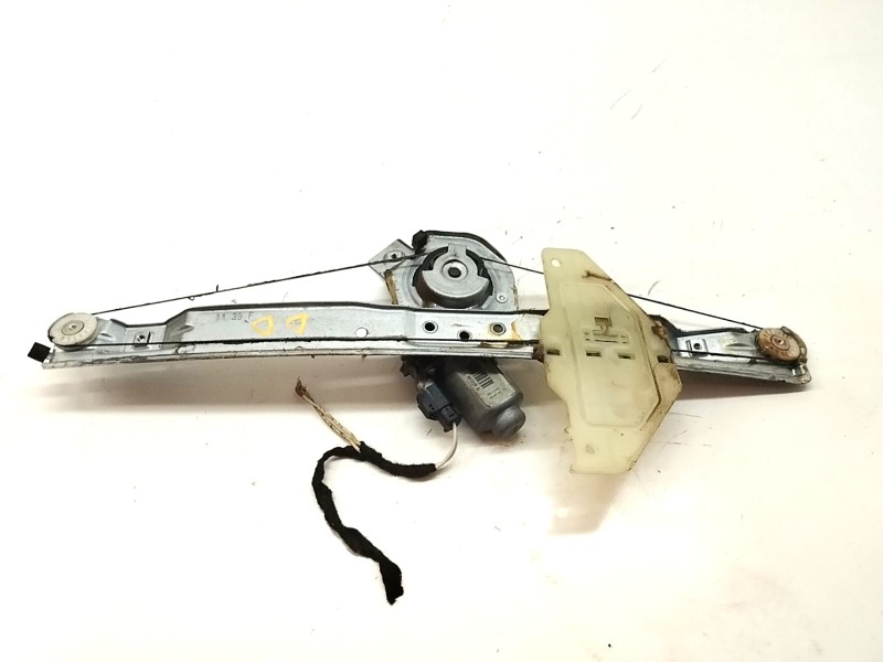 Recambio de elevalunas delantero derecho para citroën c3 1.4 hdi referencia OEM IAM 402214C  