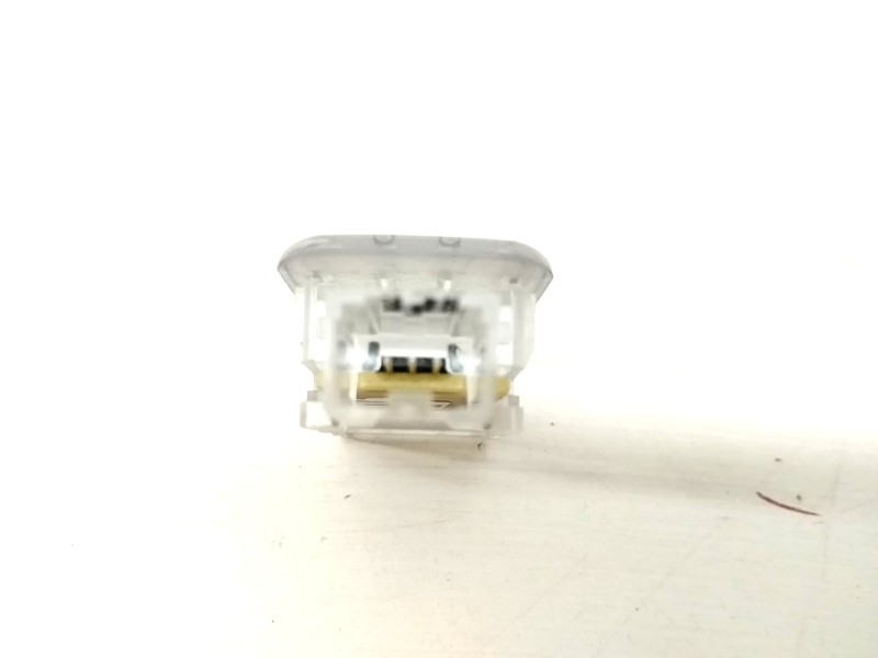 Recambio de luz interior para jaguar i-pace se referencia OEM IAM JPLA1377  