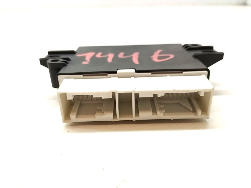 Recambio de modulo electronico para jaguar i-pace se referencia OEM IAM J9D315C859  
							