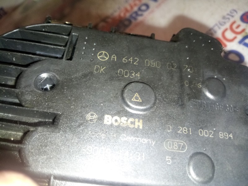 Recambio de caja mariposa para mercedes-benz clase s (w221) berlina 3.0 cdi cat referencia OEM IAM A6420900270  