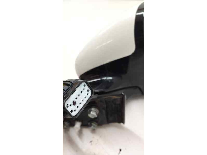 Recambio de retrovisor derecho para kia cee´d 1.6 crdi 136 cv referencia OEM IAM   