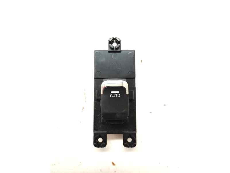 Recambio de mando elevalunas trasero izquierdo para kia cee´d 1.6 crdi 136 cv referencia OEM IAM 4C25101000  