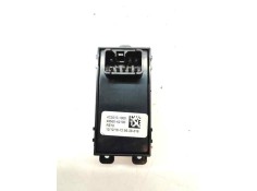 Recambio de mando elevalunas delantero derecho para kia cee´d 1.6 crdi 136 cv referencia OEM IAM 4C25101000   2