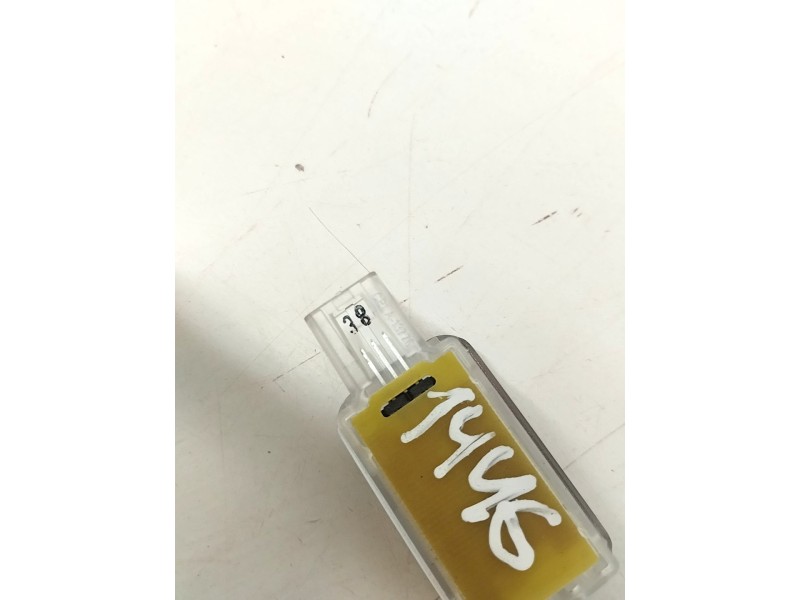 Recambio de luz interior para jaguar i-pace se referencia OEM IAM CPLA13776  