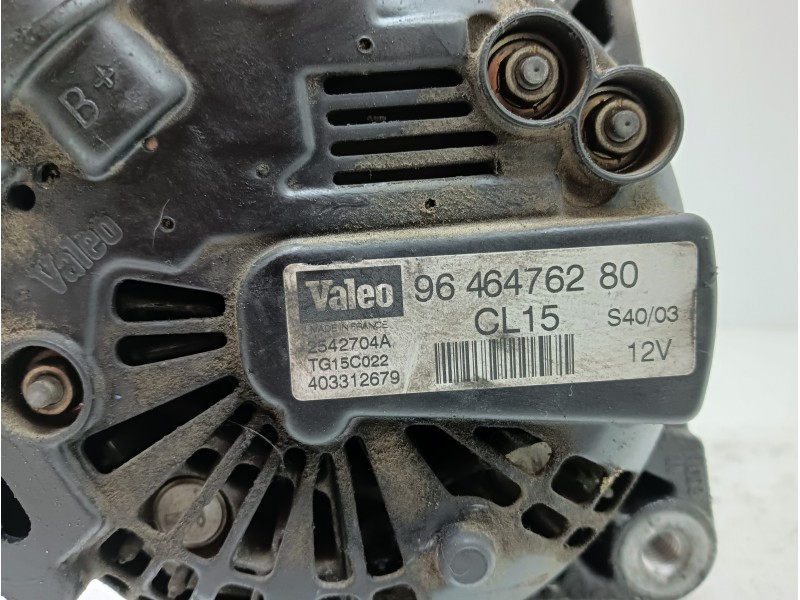 Recambio de alternador para peugeot 206 berlina 1.4 hdi referencia OEM IAM 9646476280  