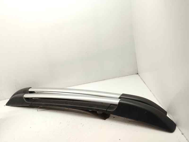 Recambio de barras techo para dacia sandero 1.5 dci 90 cv referencia OEM IAM   