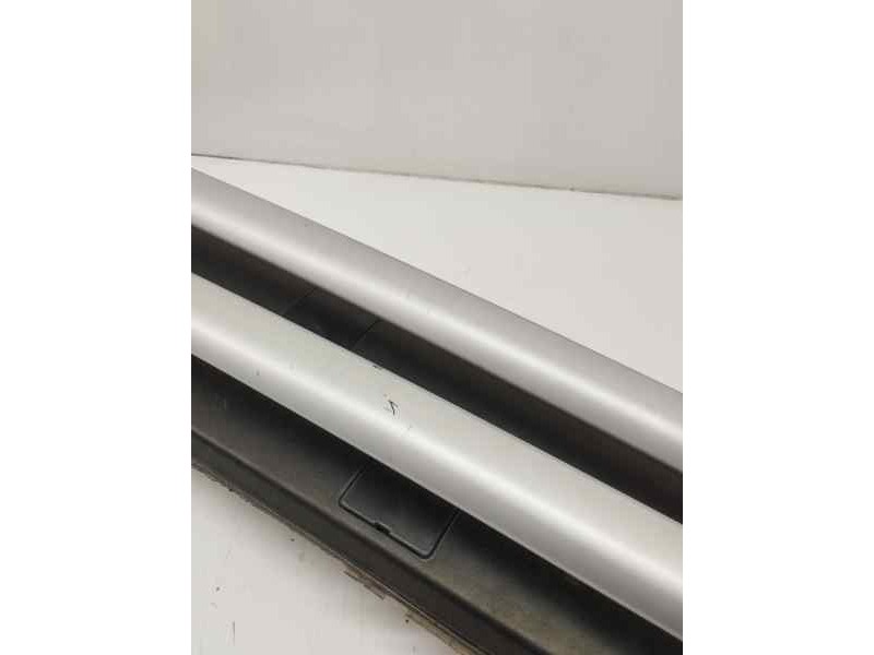 Recambio de barras techo para dacia sandero 1.5 dci 90 cv referencia OEM IAM   