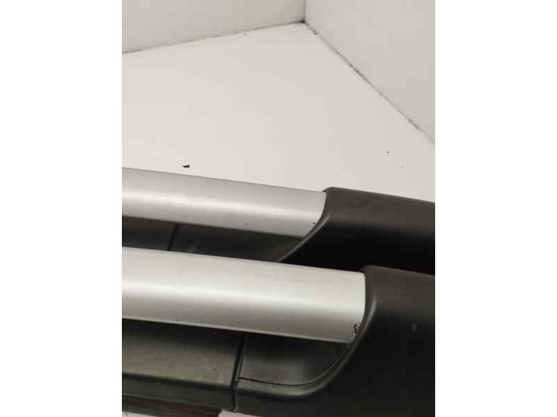Recambio de barras techo para dacia sandero 1.5 dci 90 cv referencia OEM IAM   
