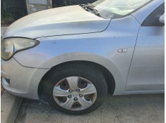 Recambio de aleta delantera izquierda para hyundai i30 1.4 cat referencia OEM IAM   