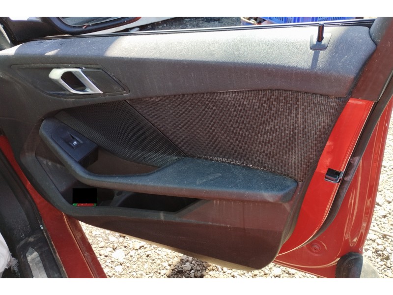Recambio de guarnecido puerta delantera derecha para bmw serie 1 lim. (f40) 1.5 12v turbodiesel referencia OEM IAM   
							