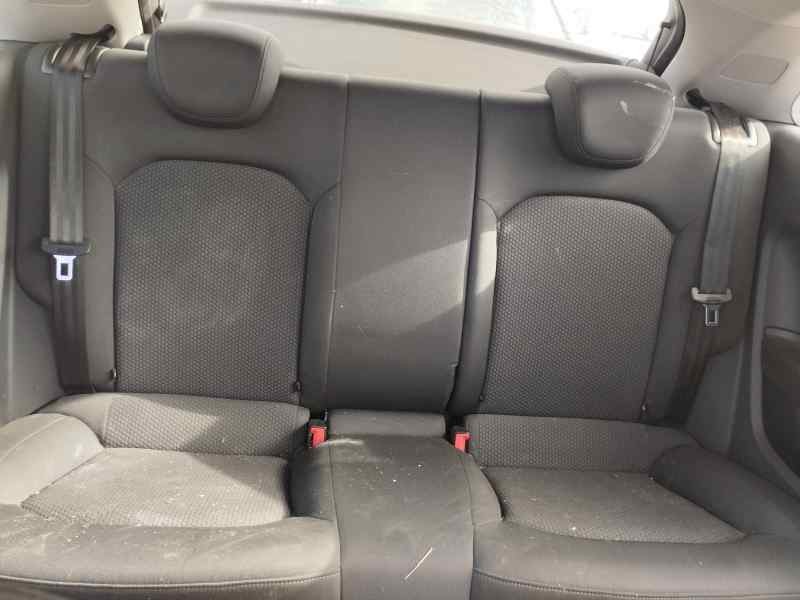 Recambio de asientos traseros para audi a1 (8xk) 1.0 tsi 95 cv referencia OEM IAM   