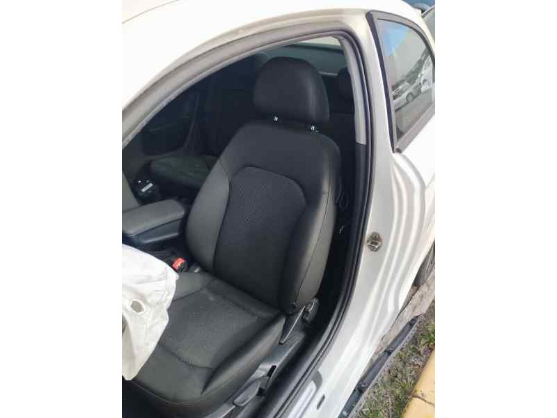 Recambio de asiento delantero izquierdo para audi a1 (8xk) 1.0 tsi 95 cv referencia OEM IAM   