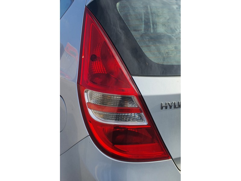 Recambio de piloto trasero izquierdo para hyundai i30 1.4 cat referencia OEM IAM   