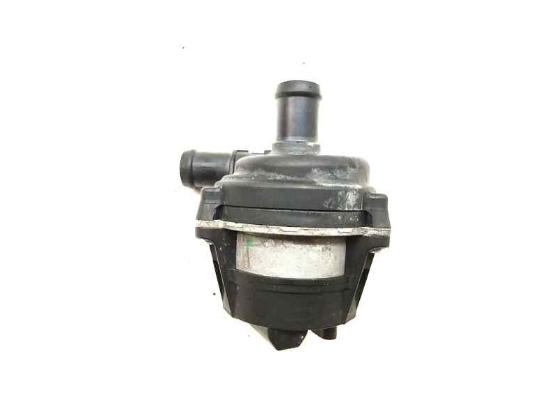 Recambio de bomba agua para jaguar i-pace se referencia OEM IAM J9D318D473AA  