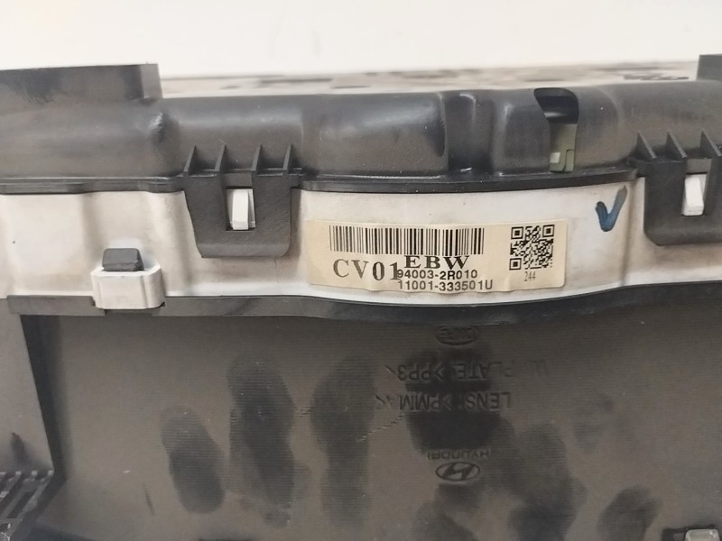 Recambio de cuadro instrumentos para hyundai i30 1.4 cat referencia OEM IAM 940032R010  