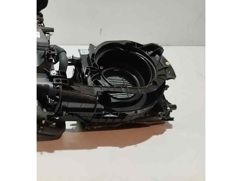 Recambio de calefaccion entera normal para jaguar i-pace se referencia OEM IAM J9D319B555  
