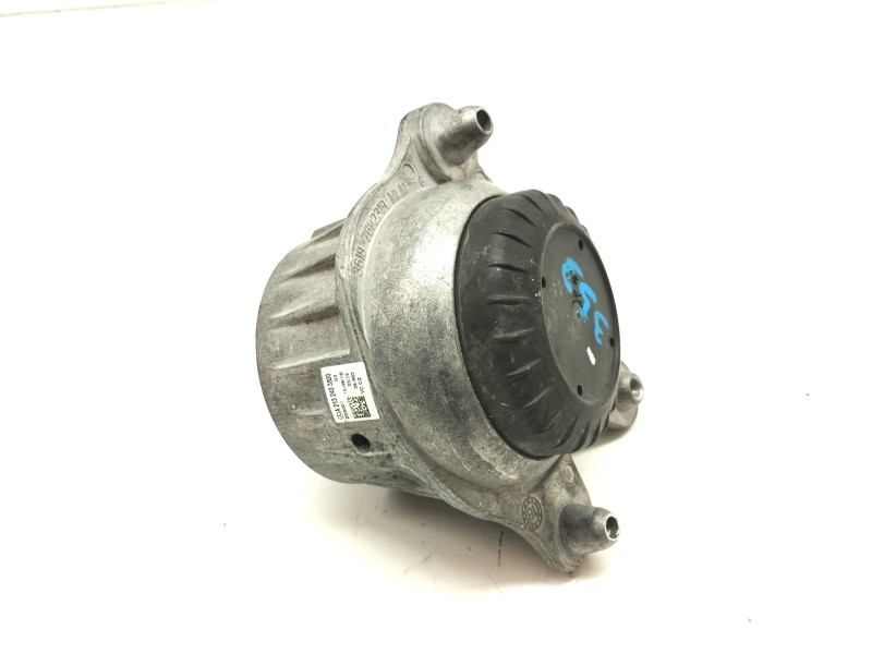 Recambio de soporte motor derecho para mercedes-benz clase c (w205) lim. c 200 d (205.001) referencia OEM IAM A2132403500  
							