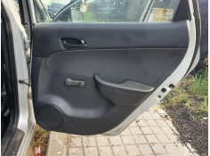 Recambio de guarnecido puerta trasera derecha para hyundai i30 1.4 cat referencia OEM IAM   