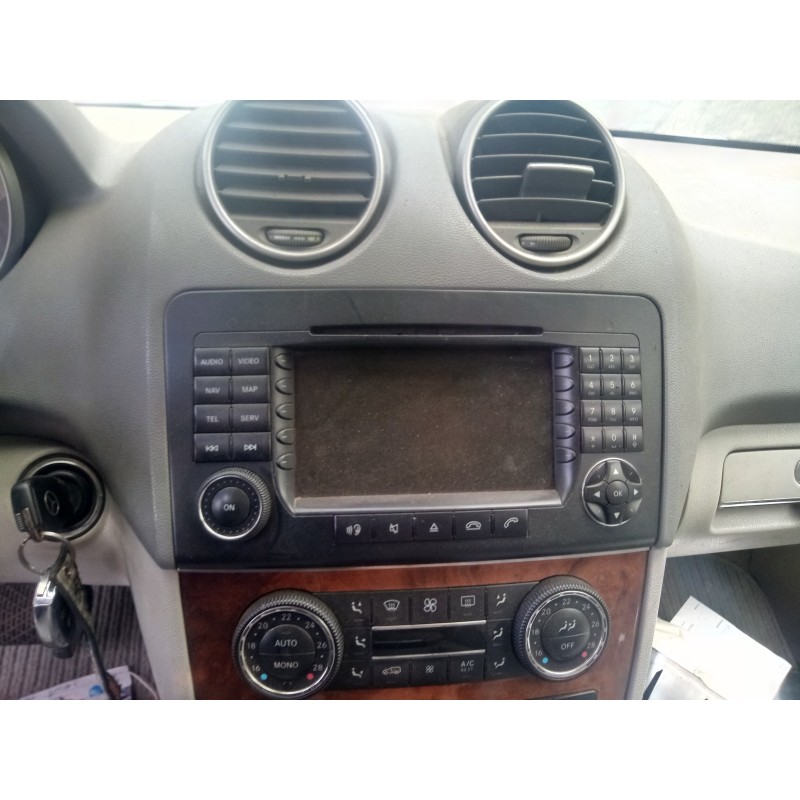 Recambio de pantalla multifuncion para mercedes clase m (w164) 3.0 cdi cat referencia OEM IAM   