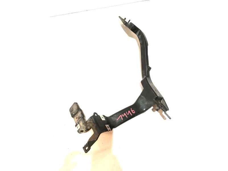 Recambio de soporte faro derecho para jaguar i-pace se referencia OEM IAM J9D3002A56AA  