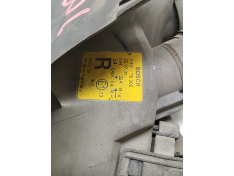 Recambio de faro derecho para peugeot 406 berlina (s1/s2) 2.0 hdi referencia OEM IAM 0301175002  