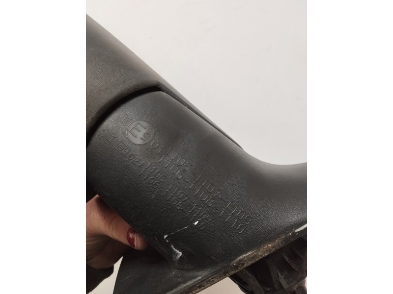 Recambio de retrovisor derecho para renault megane ii berlina 5p 1.5 dci diesel referencia OEM IAM   
