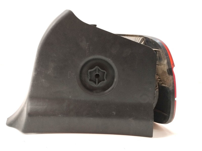 Recambio de piloto trasero izquierdo para bmw serie 3 compacto (e36) 1.6 cat referencia OEM IAM   