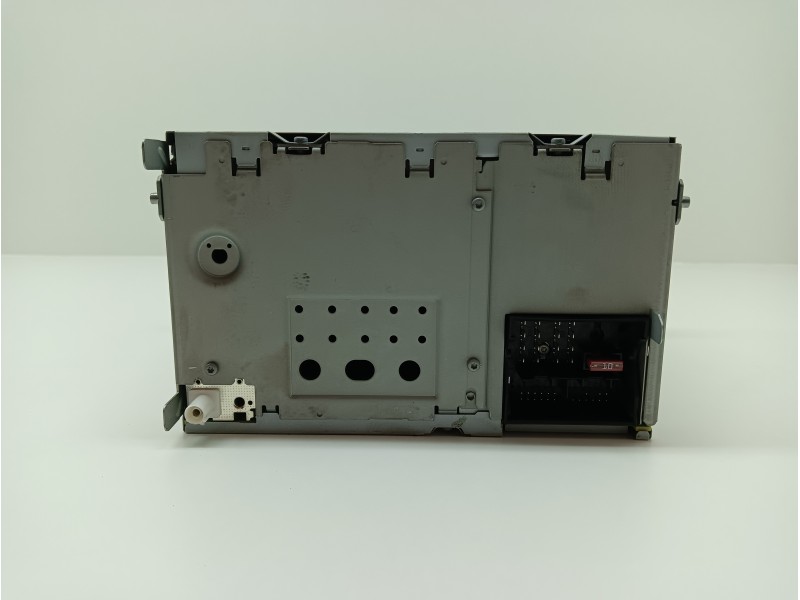 Recambio de sistema audio / radio cd para seat altea (5p1) 2.0 tdi referencia OEM IAM W05P0035153B  
