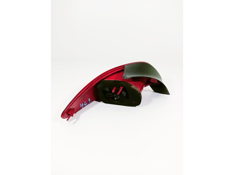 Recambio de piloto trasero derecho para peugeot 206+ básico referencia OEM IAM   