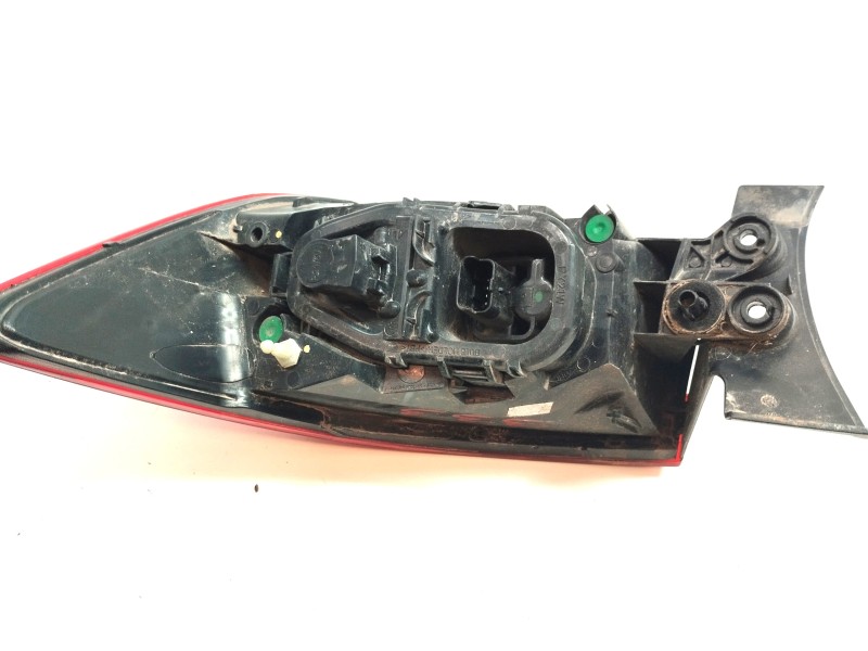 Recambio de piloto trasero izquierdo para renault clio iv expression referencia OEM IAM 265553021R  