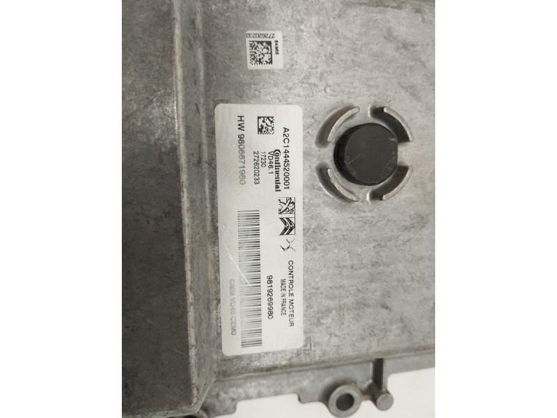 Recambio de centralita motor uce para opel crossland x 1.2 referencia OEM IAM 9806671980  