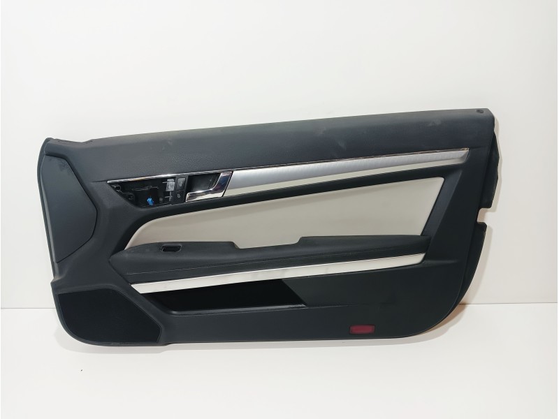 Recambio de guarnecido puerta delantera derecha para mercedes-benz clase clk (w207) coupe 350 cgi blueefficiency referencia OEM 