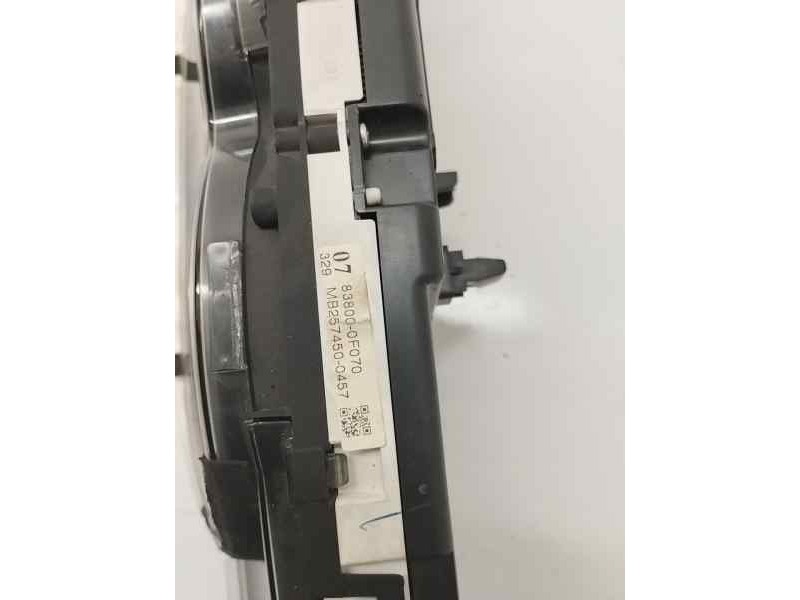 Recambio de cuadro instrumentos para toyota verso advance referencia OEM IAM 838000F070  