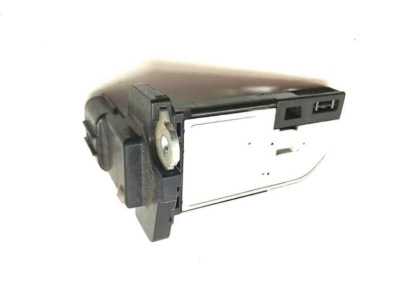 Recambio de caudalimetro para toyota verso advance referencia OEM IAM 2220426010  