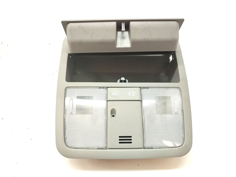 Recambio de luz interior para toyota auris hybrid business referencia OEM IAM 8126002570AJ  