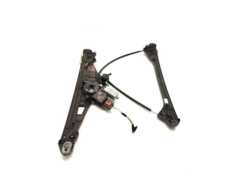 Recambio de elevalunas delantero derecho para peugeot 3008 1.2 12v e-thp referencia OEM IAM 9830389280  