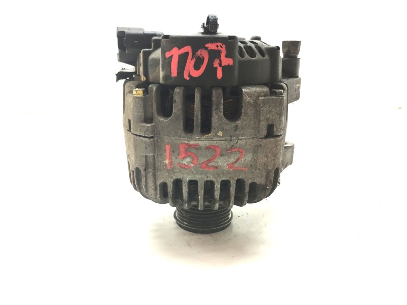 Recambio de alternador para peugeot 206 berlina 1.4 hdi referencia OEM IAM 9646476280  