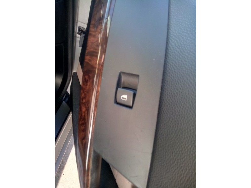 Recambio de mando elevalunas delantero derecho para bmw serie 5 berlina (e60) 3.0 24v cat referencia OEM IAM   
							
