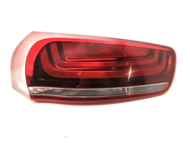 Recambio de piloto trasero izquierdo para citroën c4 picasso feel referencia OEM IAM   