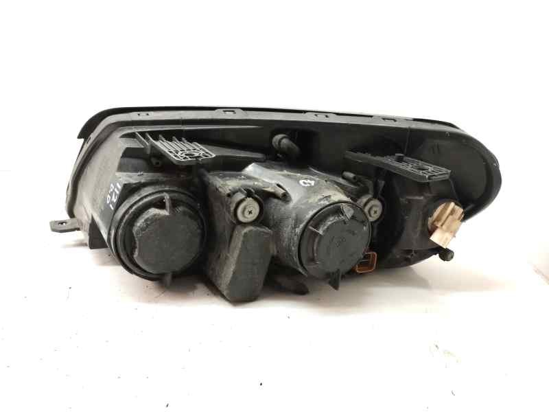 Recambio de faro derecho para chevrolet captiva 2.0 diesel cat referencia OEM IAM   