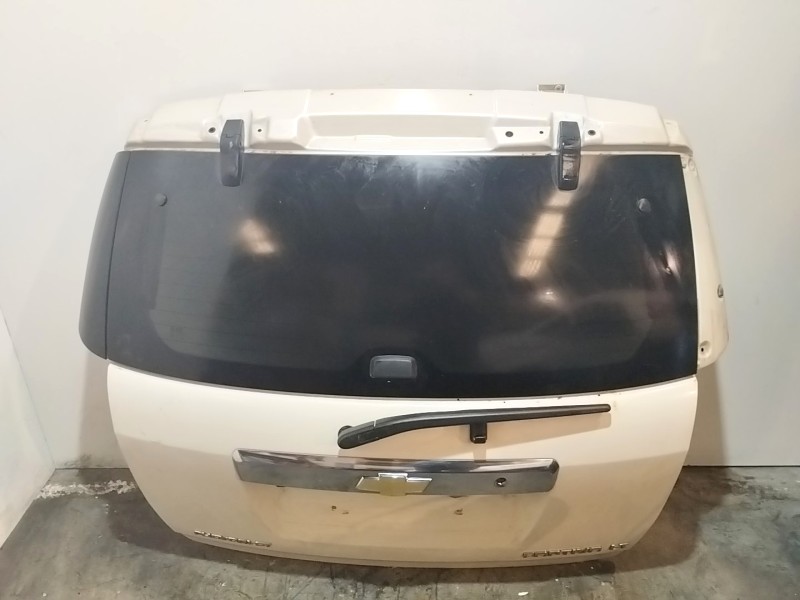 Recambio de porton trasero para chevrolet captiva 2.0 diesel cat referencia OEM IAM   