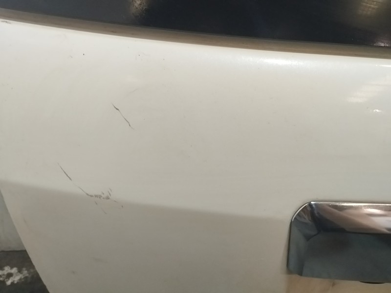 Recambio de porton trasero para chevrolet captiva 2.0 diesel cat referencia OEM IAM   