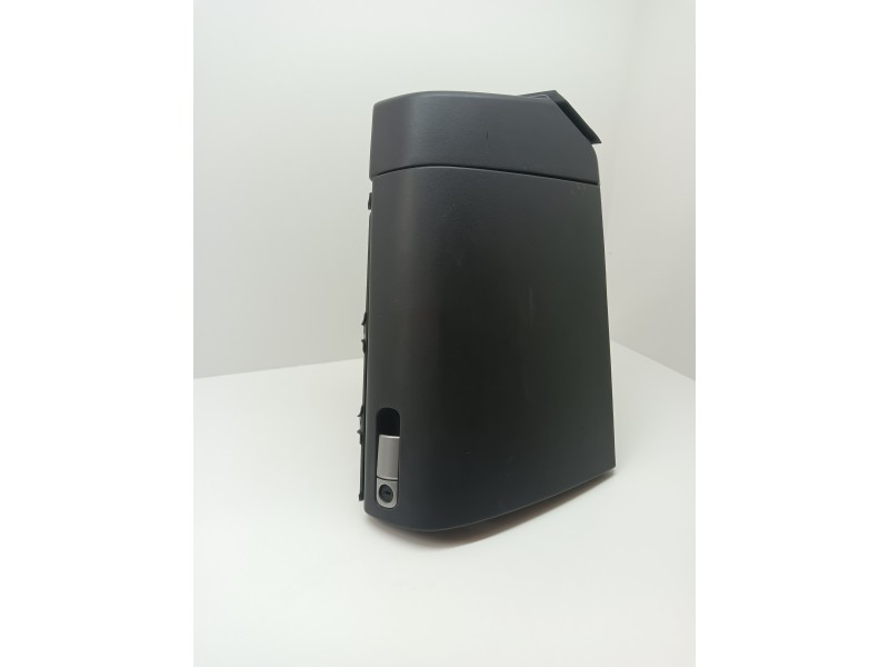 Recambio de guantera para mazda 3 berlina (bk) 1.6 cd diesel cat referencia OEM IAM   