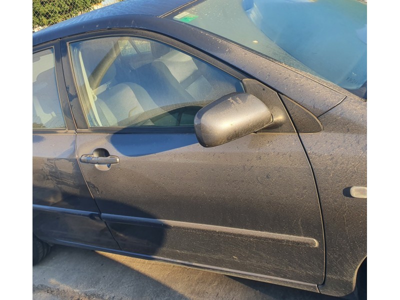 Recambio de puerta delantera derecha para toyota corolla (e12) 1.4 turbodiesel cat referencia OEM IAM   