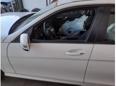 Recambio de puerta delantera izquierda para mercedes-benz clase c (w204) lim. 2.1 cdi cat referencia OEM IAM   