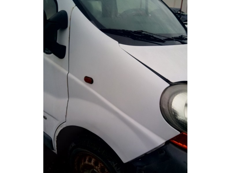 Recambio de aleta delantera derecha para renault trafic combi (ab 4.01) 9 - plazas (l2h1) acristalado, combi largo referencia OE
							
