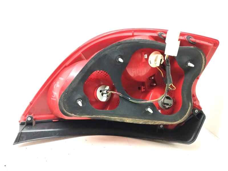 Recambio de piloto trasero izquierdo para kia cee´d 1.6 crdi cat referencia OEM IAM 082231928R  